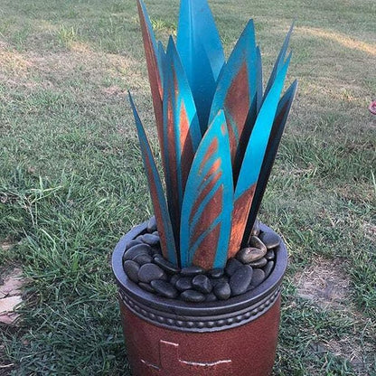 Juesi Metal Yard Art - Metal Agave Plants for Outdoors, Garden Sculpture Metal Arts for Yard Lawn Patio (10.6" X 2.5", Sky Blue)