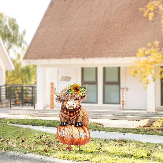 Glitzhome Fall Thanksgiving Yard Stake Decorations for Outdoor, 29.75" H Thanksgiving Metal Highland Cow Yard Stake or Wall Décor, Fall Garden Stakes for Patio Pathway Autumn Harvest Decorations