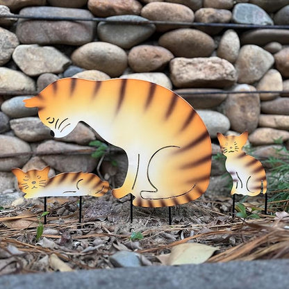 Metal Cat Family 3 Pack Garden Statues, Outdoor Decorative Silhouette Stakes for Yard and Patio Lawn Ornaments - Animal Sculpture Art (Orange)