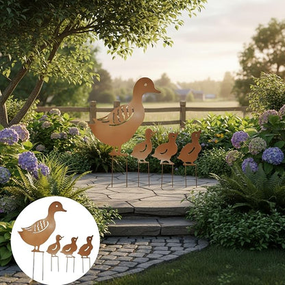 Iron Garden Ornament Wrought Metal Family Decor for Outdoor Lawn and Backyard Landscaping