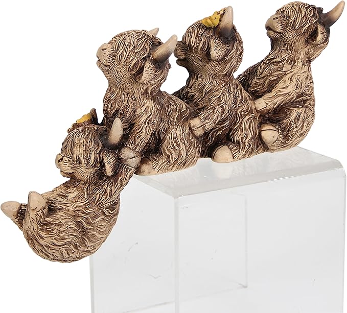 Garden Highland Cow statue for Outdoor Decor,Highland Cow Statue Shelf Sitter,Family Ties 4pc Holding Together Figurine for Outdoor Garden Bookshelf Desk Step Edge Decor,Highland Cow Gifts for Women