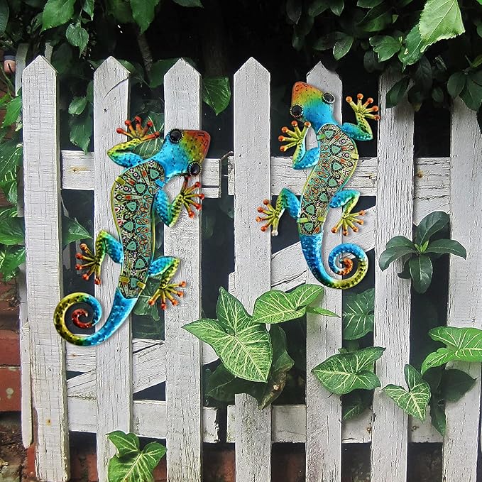 HONGLAND 2Pcs Metal Gecko Wall Decor Lizard Garden Art Color Hanging Glass Sculpture for Indoor Outdoor Patio Fence (Symphony)