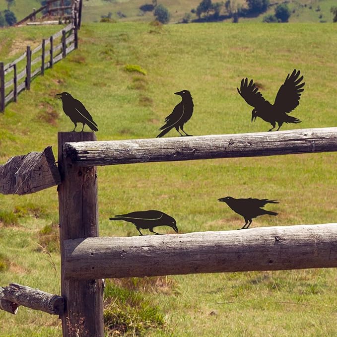 Raven Crow Fence Topper Decor, Metal Garden Birds Black Silhouette Statue, Halloween Witchy Gothic Ornament for Yard Fence, Fake Crow Home Garden Decoration (Rustic)
