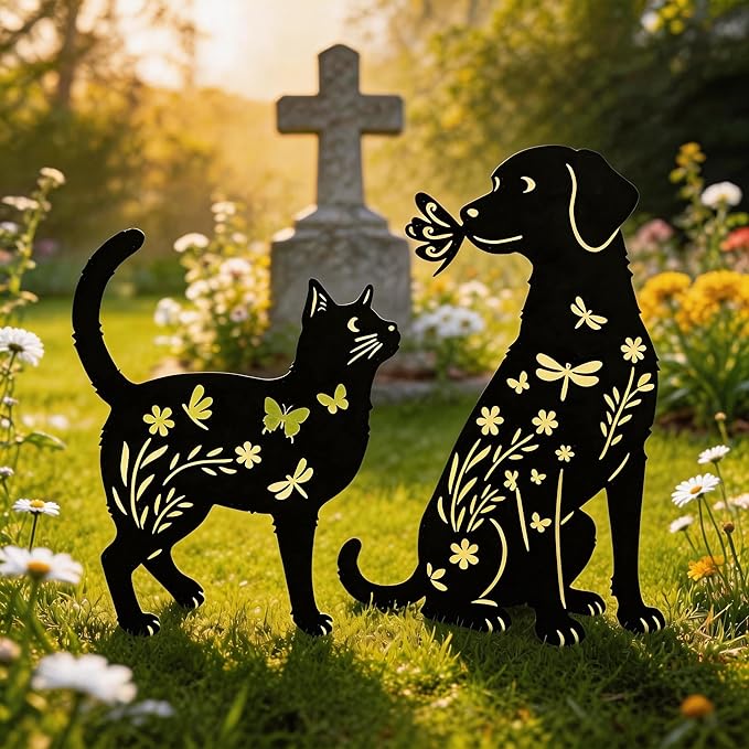 Black Metal Cat&Dog Silhouette Garden Stakes,Decorative Garden Stakes,Pet Memorial Grave Markers for Dogs&Cats,Outdoor Yard Art Decor, for Pet Lovers,Yard Art,Patio Lawn Ornaments