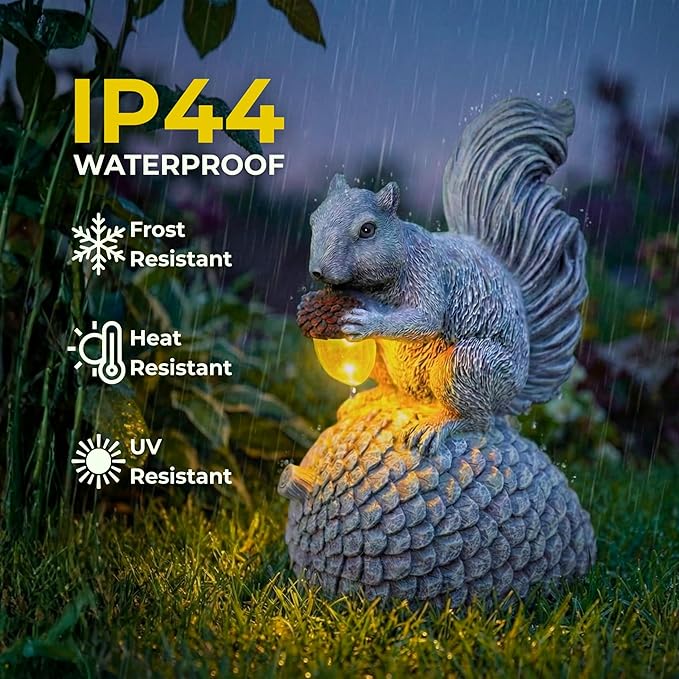 Solar Garden Statue – Hand-Painted Resin Squirrel on Pinecone with Glowing LED Acorn – Charming Yard, Patio & Balcony Decor – Gift for Mom, Grandma & Garden Lovers