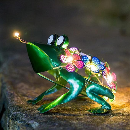 Frog Garden Decor Solar Statue Metal Yard Decorations Outdoor,Solar Frog Figurine Lights Frogs Ornament Lamps for Outside Yard,Lawn,Patio,Porch,Balcony
