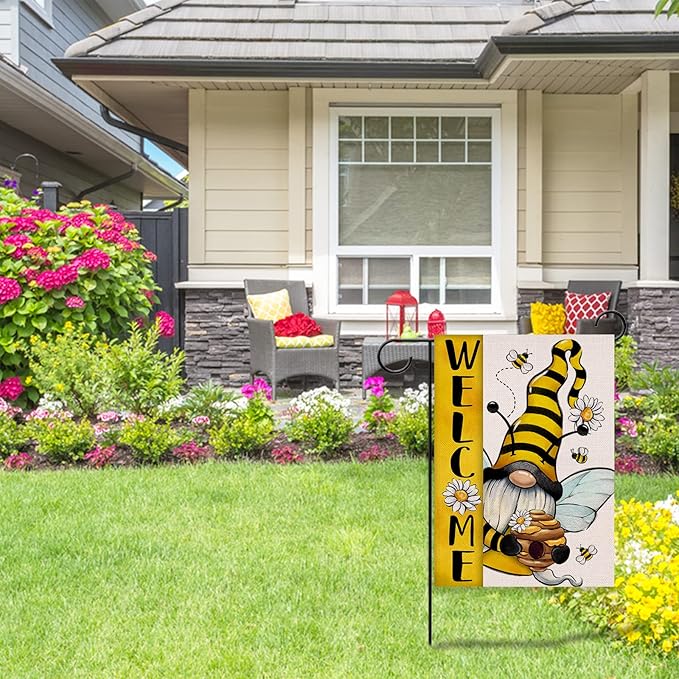 Welcome Spring Summer Bumble Bee Gnome Decorative Garden Flag, Honeycomb Daisy Flower Spring Yard Outside Decorations, Burlap Farmhouse Outdoor Small Home Decor Double Sided 12 x 18