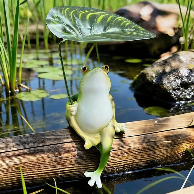 Frog Statue for Garden Decor, Resin Umbrella Frog Figurine for Fish Tank Plant Pot Patio Pond Decorations
