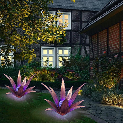 2 PCS Metal Agave Sculpture Decoration, Vintage Country Hand-Painted Sculpture DIY Metal Agave Plant, Home Garden Courtyard Lawn Outdoor Decoration (Serrated Purple)