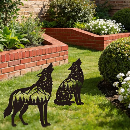GLOBLELAND 2 Pcs Wolf Garden Stakes Animals Metal Decorative Garden Stakes Metal Yard Signs Decoration for Lawn Patio Yard Garden Decor
