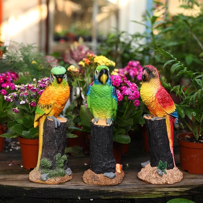 Macaw Parrot Garden Statue, 10.6" Hand-Painted Tropical Bird Figurine, Decorative Art Deco Accent for Patio and Home, Lifelike Design (Green)