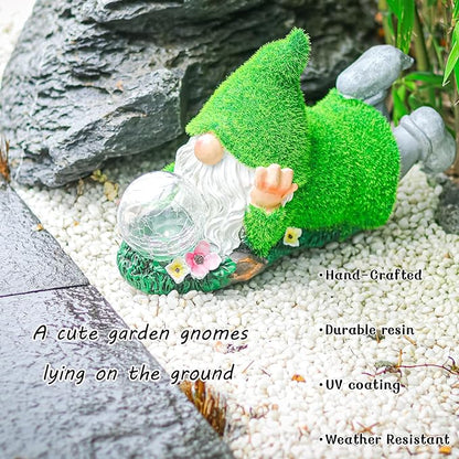 Garden Gnome Statue with Solar Crackle Glass Globe Lights, Resin Gnomes Statue, Patio Yard Lawn Porch Outdoor Garden Decor Christmas Housewarming Gift