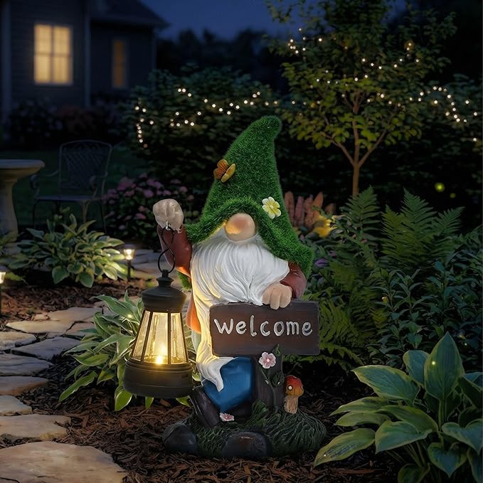 TERESA'S COLLECTIONS Garden Decor Outdoor, Garden Gnomes Holding Lantern, Gnomes Decor, Waterpoof Resin with Solar Lights, Garden Decor, Garden Gifts for Mom,Indoor/Outdoor,8.3"