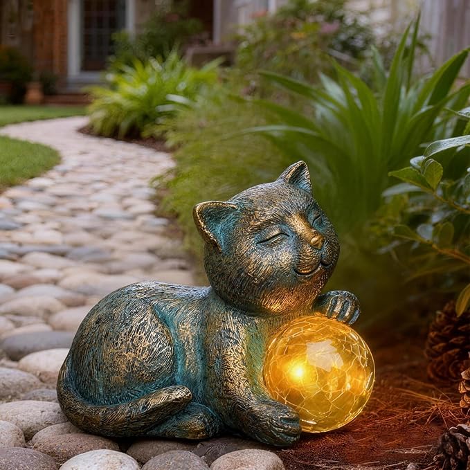 Solar Cat Statue with LED Lights, Solar Garden Decor, Waterproof Outdoor Cat Figurine for Yard, Patio, Balcony, Patio, Night Light, Gift for Cat Lovers, Mom, Women