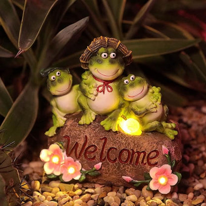 FLOWER EYE Solar Garden Statues - 6.8'' Frog Statue Figurine,Waterproof LED Mother&Sons Sculpture for Outside Yard Pathway Patio,Valentine Mother's Day Birthday Frogs Gifts for Women Mom Grandma