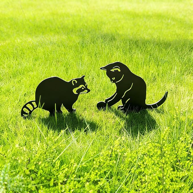 Decorative Garden Stakes for Outside,Metal Animal Silhouette Yard Art Set of 2,Cat & Raccoon Garden Decor for Garden, Lawn, Patio, Cute Outdoor Lawn Ornaments Animal Silhouette Statues