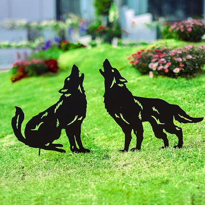 LHEARTMIC Wolf Metal Garden Decor for Outside Gifts for Women Men Black Wolf Decorative Garden Stakes Silhouette Statues Decorations for Patio, Lawn, Backyard, Pathway, Outdoor, Yard Art Ornaments
