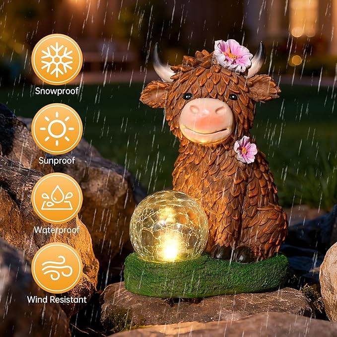 Garden Highland Cow Statue Solar Outdoor Decor with Glass Ball Highland Cow Decor Unique Gifts for Women Mom,Highland Cows Figurine for Yard Garden Patio Lawn Ornaments