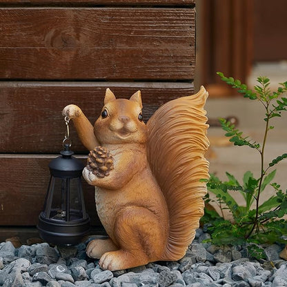 Solar Squirrel Garden Statue Outdoor Decor, Squirrel Sculpture with Lantern for Yard Lawn Patio Balcony, Christmas Birthday Housewarming Gifts for Mom, Grandma, Women, Brown,Resin