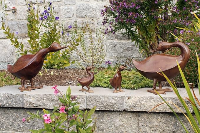 Achla Designs Goodbye Duck, Garden Animal Statue