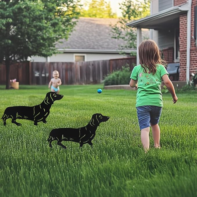 Flohuaer 2PCS Dog Garden Decor for Outside Dachshund Gifts for Dog Lovers Metal Black Dachshund Silhouette Decorative Garden Stakes for Outdoor Yard Art Patio Lawn Ornaments Garden Decorations