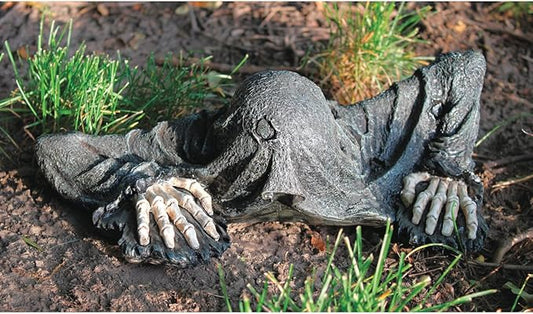 Design Toscano QM21463 The Creeper from The Grave Garden Statue Zombie Halloween Decoration, Small Size But Still Scary, Multicolored