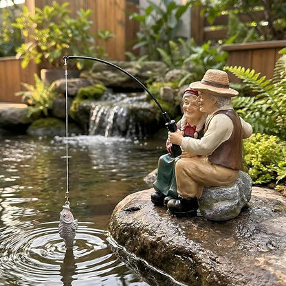 Romantic Older Couple Fishing Statue Outdoor Garden Koi Pond Decoration, Couple in Love Fisher Statues Figurine for Patio, Lawn & Yard Decor, Resin Garden Decoration, Elder Lover Fishing Sculpture