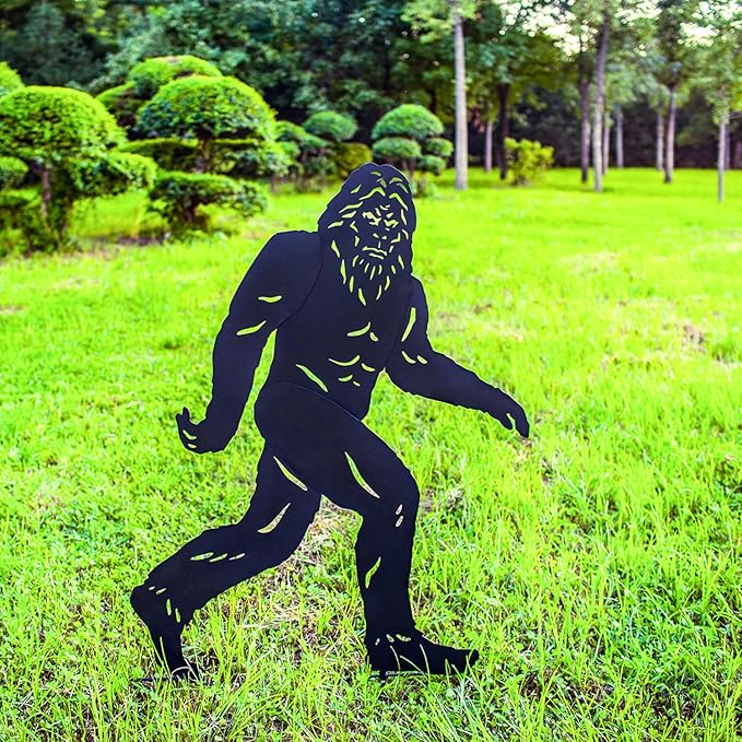 EZTZEN 4ft Bigfoot Outdoor Decor Big Foot Sasquatch Gifts for Men/Dad/Women Metal Bigfoot Silhouette Statues for Yard Decor, Garden Decor, Yard Art, Forests, Yard Display, Lawn Decorations