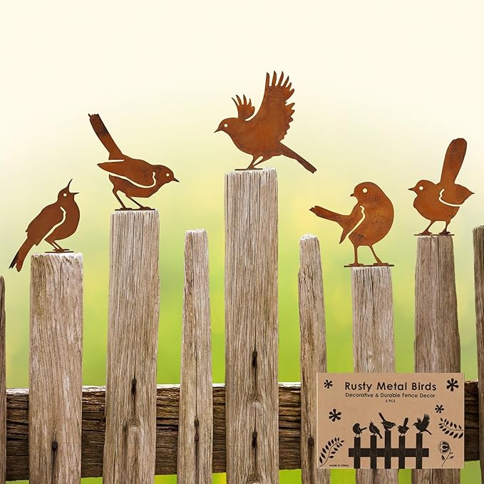 5-Pack Rustic Metal Bird Statues for Outdoor Garden - Vintage Yard Art Decor with Realistic Bird Shapes for Fence, Patio, Lawn Ornament