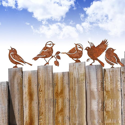 5PCS Rusty Metal Birds Decoration, Outdoor Fence Yard Decor, Metal Bird Art, Fence Decorations Outdoor, Rustic Garden Decor, Garden Sculptures Statues, Lawn Ornaments (Wren)
