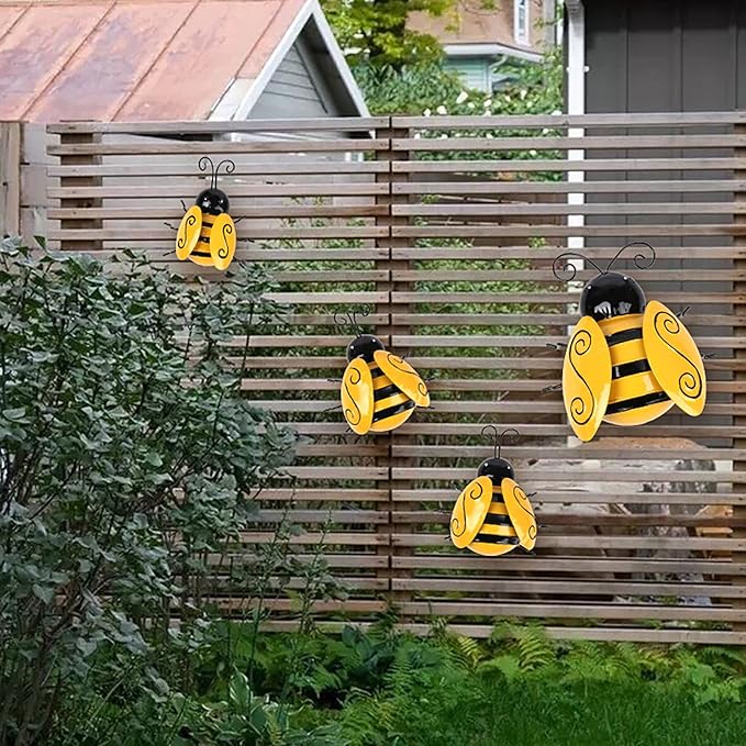 Mentoart Metal Bee Wall Art, 4-Pack – Party-Themed Hanging Sculpture for Bedroom & Living Room, Outdoor Garden, Patio, Fence or Yard Decoration
