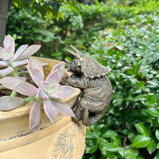 Miniature Triceratops Figurines Plant Decorations for Pots,Vintage Resin Hanging Triceratops Statue Planter Pot Hugger,Cute Climbing Dinosaur Flower Pot Hanger,Funny Garden Decor Outdoor Yard Gifts