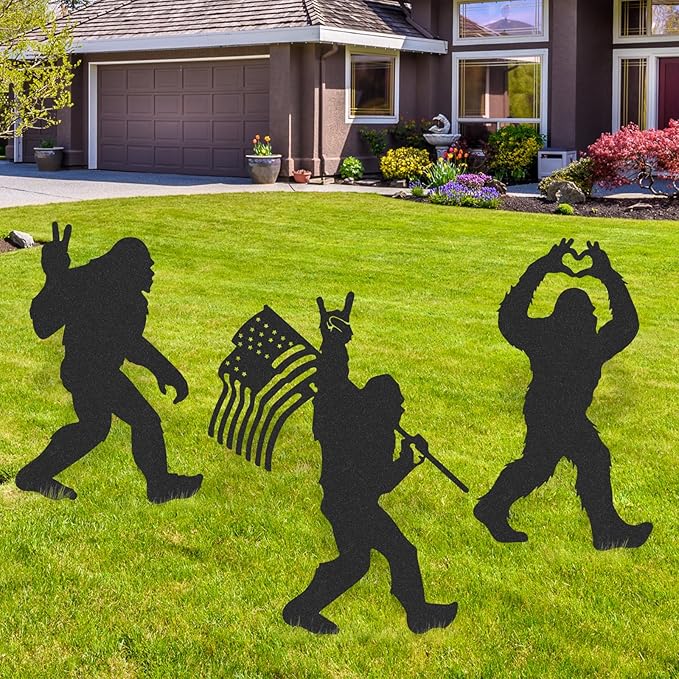 Bigfoot Decor Garden Stakes - 3 Pcs Metal Big Foot Statues Yard Art Ornaments Sasquatch Gifts Patio Lawn Pathway Decorations Black Figurine Silhouette Decorative Christmas Birthday Gift