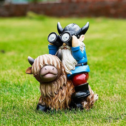 Joint Honglin Garden Gnome Statues Resin Gnome Sitting on Highland Cow Solar LED Lights Outdoor Telescope Gnome Decorations