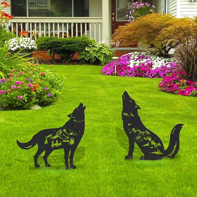 Wolf Garden Stakes Decorations - 2 Pcs Metal Howling Animals Silhouette Outdoor Statues Black Decorative Yard Sculpture Gifts Art Personalized Outside Decors for Patios Lawn Pathway Backyard