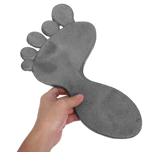 Cast Iron Footprint Stepping Stones Garden Walkway Decor Metal Yard Ornaments Outdoor Path Markers Rustic Patio Trail Mats for Lawn Landscaping