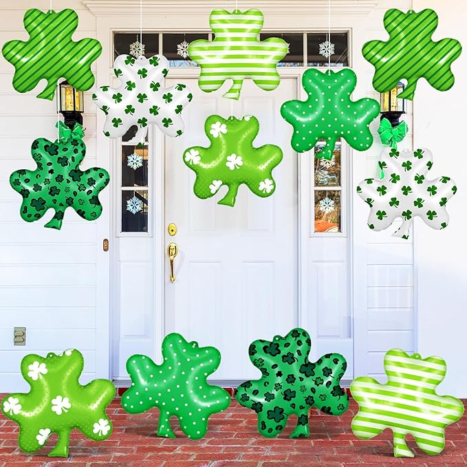 18 Pcs 12 Inch St Patrick's Day Inflatable Shamrock Ornaments Decorations Large Blow up Lucky Clover Hanging Ornaments Irish Clover Shape PVC Yard Decors Shamrock Outdoor Decoration for Yard Lawn