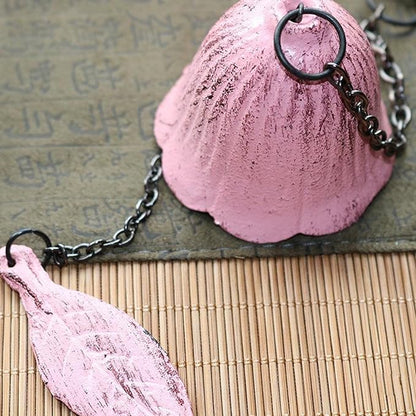 MrMrKura Japanese Leaf Wind Chimes, Small Wind Bell Pendent for Outside Hanging Cast Iron Wind Chime Ornament for Bless Garden Backyard Home Decor (Pink)