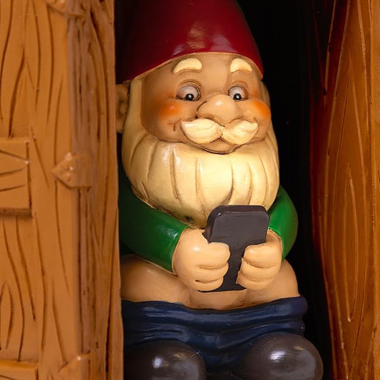 9” Outhouse Toilet Garden Gnome – Funny Lawn Statue for Outdoor Decor – Durable All-Weather Resin Yard Ornament – Unique Housewarming & Gag Gift