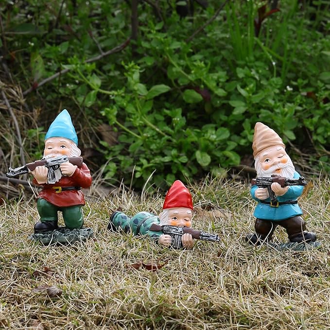 Tirifer 3PCS Garden Gnomes with Gun, Guard Gnome for Garden Military Army Soldiers, Tactical Statue for Indoor Outdoor, Patio, Yard, Lawn, Christmas Ornaments, Home Décor