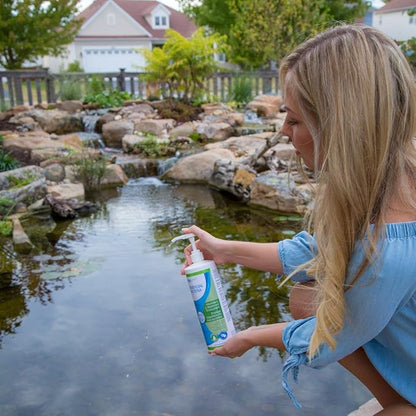Aquascape Clear Water Treatment for Koi and Fish Ponds, Blend of Clarifiers to Clear Cloudy or Discolored Water and Reduce Debris | 4 (16-Ounces)