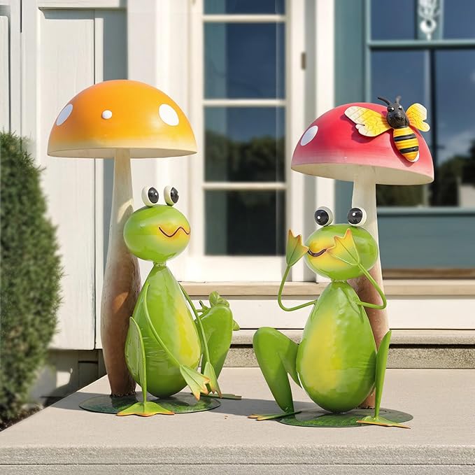 15.3" Large Frog Decor Set of 2, Handcrafted 3D Lifelike Metal Frog with Mushroom Sculpture, Outdoor Yard Art for Garden, Lawn & Home, Ideal Gift for Mom, Women on Mother’s Day & Housewarming