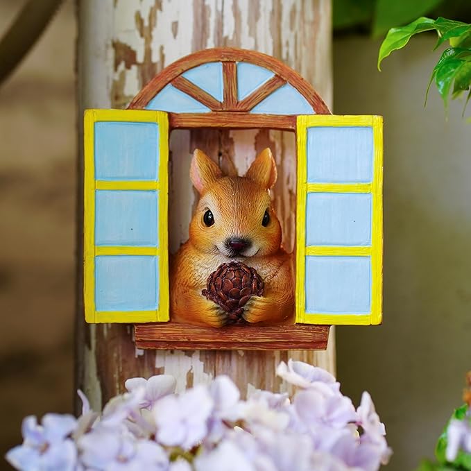 Garden Squirrel Sculpture, Decorative Squirrel Tree Log Statue with Pinecone, Indoor Outdoor Resin Art Decor for Yard, Patio, Lawn, Tree Ornament, Cute Animal Garden Decor