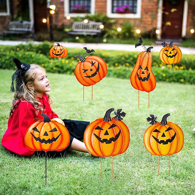 Halloween Metal Pumpkin Yard Stakes, Stackable Pumpkin Signs Garden Stake with Witch Door Hanging, Outdoor Halloween Decorations for Lawn Party (Set of 3, Style B)