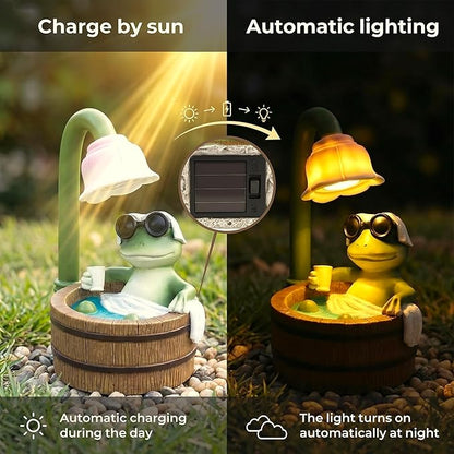 MXwcy Solar Garden Lights Frog Statue, 6.3" Resin Bath Frog Figurine Cute Frog Stuff Solar Garden Decor Accessory for Patio Yard Lawn, Frog Gifts for Women Mom Grandma