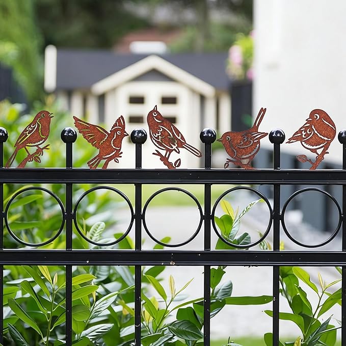 5PCS Rusty Birds Decoration, Outdoor Birds Wall Decor, Backyard Garden Decor for Outside, Rustic Yard Fence Decorations - Metal Yard Art, Birds Craft Sculptures and Statues Ornaments, Robins
