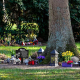 Roowest Cemetery Grave Decorations Acrylic Memorial Stakes Grave Stake Markers Sympathy Garden Plaque Waterproof Remembrance Sympathy Gift for Cemetery Graveside Outdoors Yard(Mom)