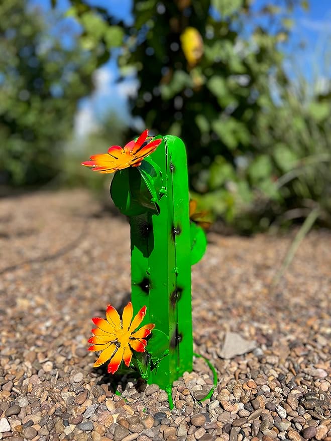Mini Metal Saguaro - Garden Art (Green)
