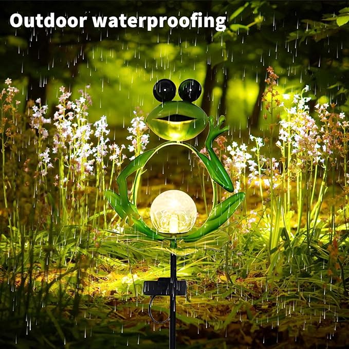 Frog Solar Garden Light, Waterproof Auto On/Off Path Lights Yard Art Ornament, Outdoor Iron Frog Decoration for Yard, Patio, Pathway (Green)