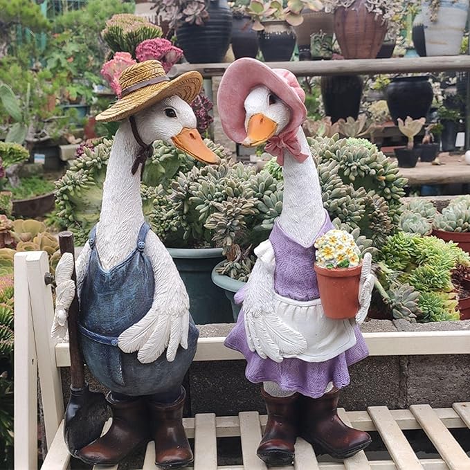 Baoblaze Duck Statues for Garden Figures, Resin Animal Sculpture Home Decoration, Outdoor Or Indoor Art Crafts Statues Decor, for Garden, Pond Decoration, Femal